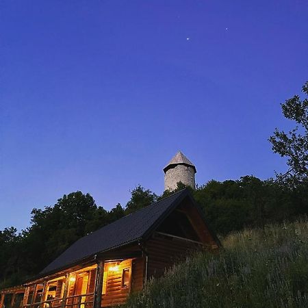 Koliba 30Svibnja Villa Perusic Luaran gambar