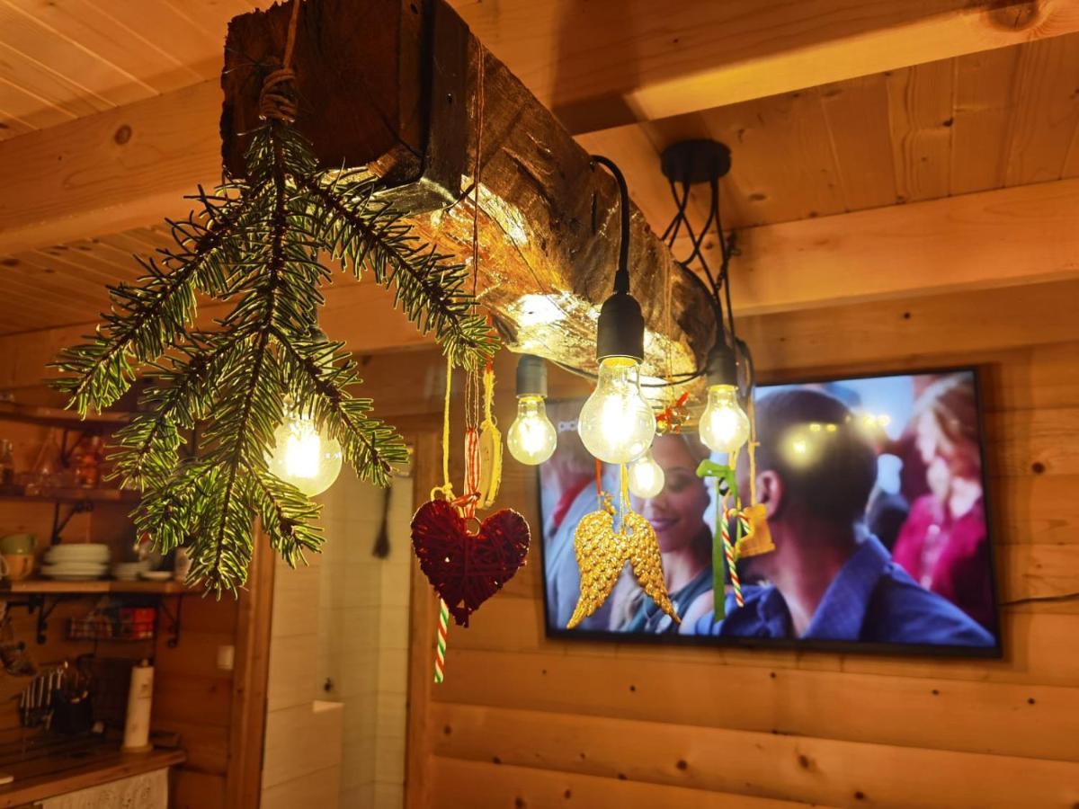 Koliba 30Svibnja Villa Perusic Luaran gambar