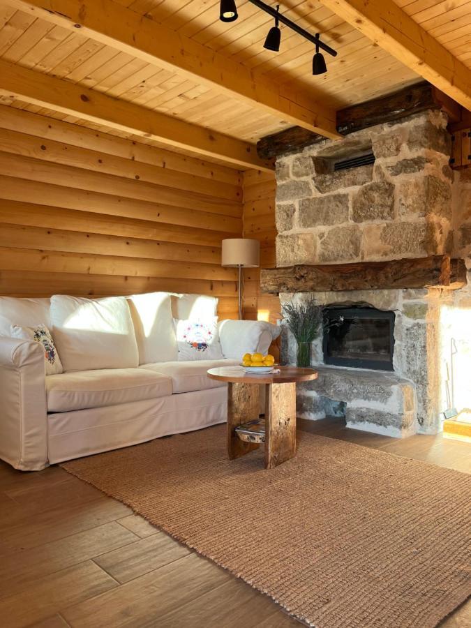 Koliba 30Svibnja Villa Perusic Luaran gambar