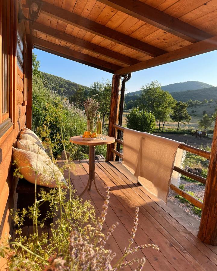 Koliba 30Svibnja Villa Perusic Luaran gambar