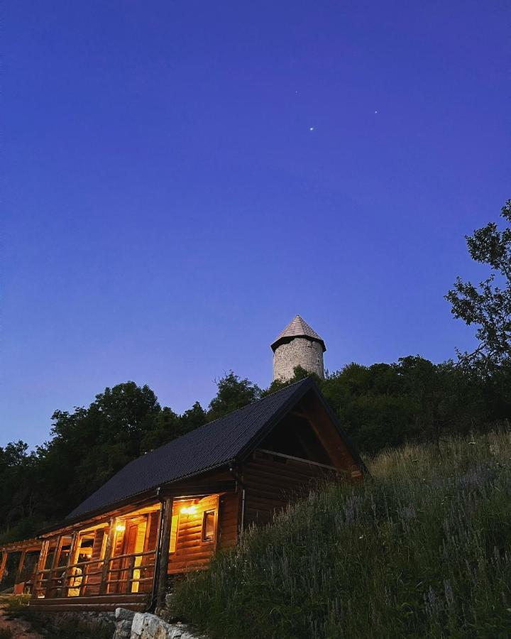 Koliba 30Svibnja Villa Perusic Luaran gambar